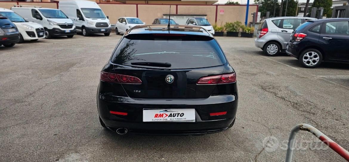 Alfa Romeo 159 1.9 JTDm Sportwagon Distinctive