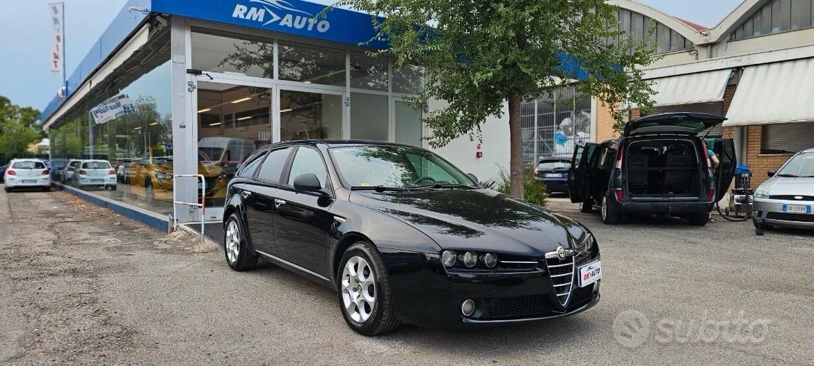Alfa Romeo 159 1.9 JTDm Sportwagon Distinctive