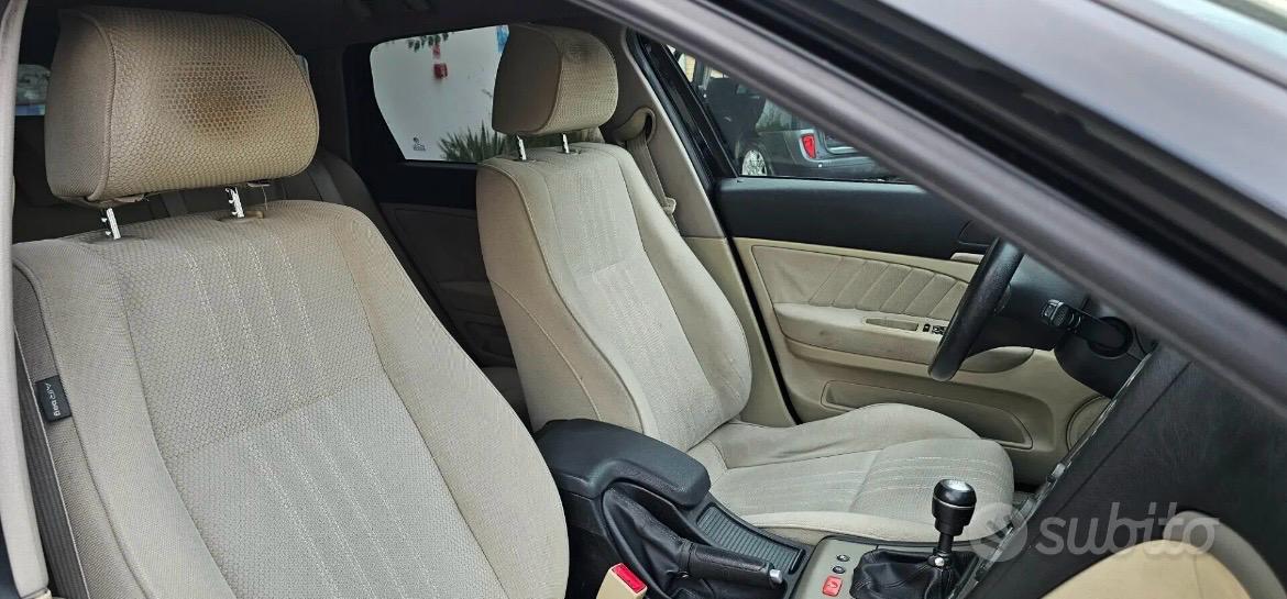 Alfa Romeo 159 1.9 JTDm Sportwagon Distinctive