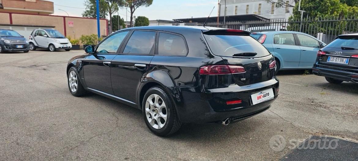 Alfa Romeo 159 1.9 JTDm Sportwagon Distinctive