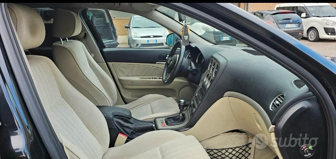 Alfa Romeo 159 1.9 JTDm Sportwagon Distinctive