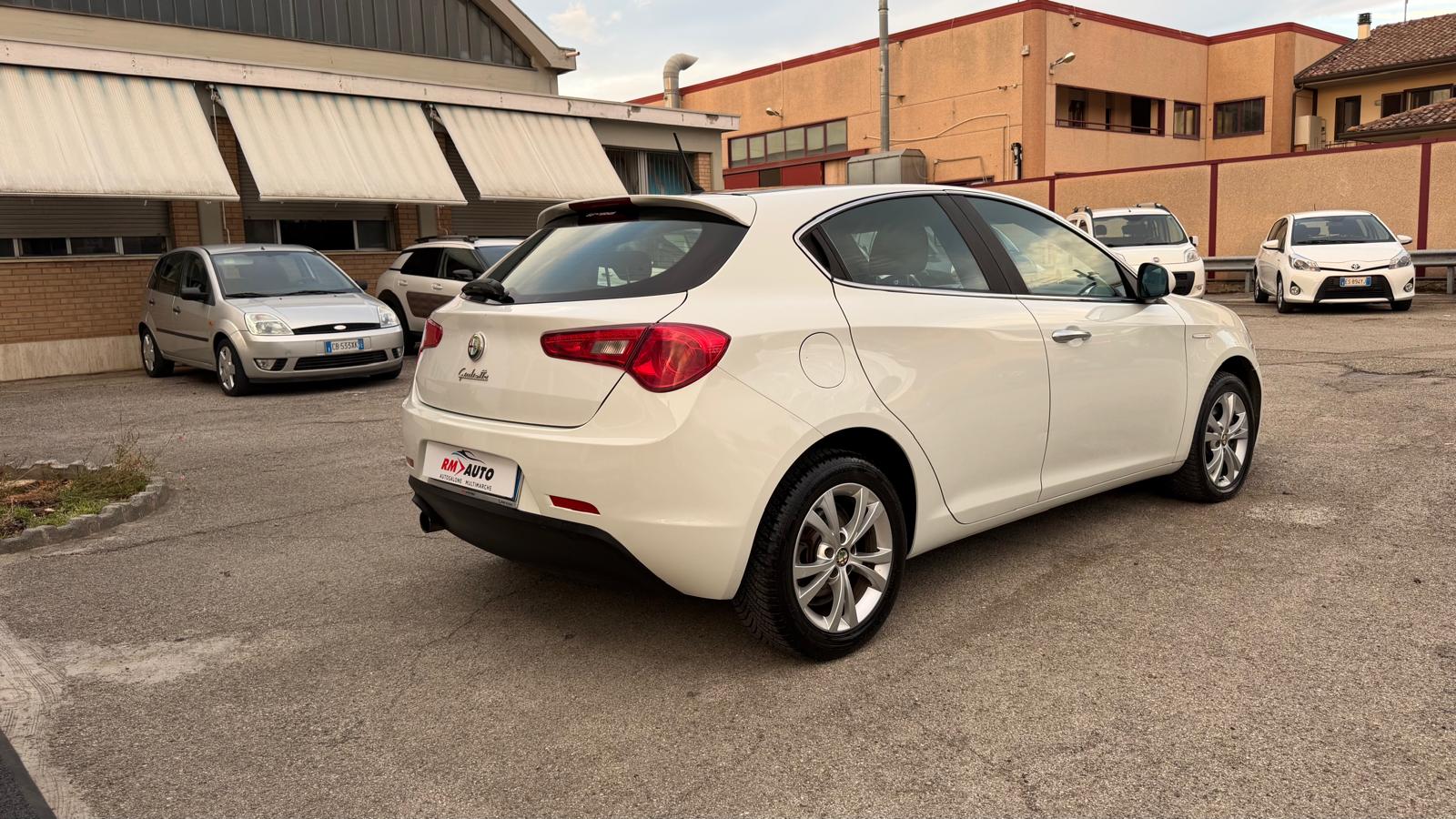 Alfa Romeo Giulietta 1.4 Turbo MultiAir Distinctive