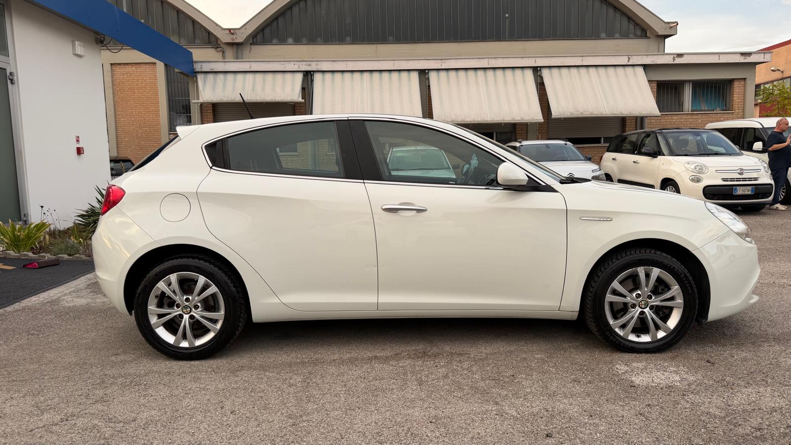 Alfa Romeo Giulietta 1.4 Turbo MultiAir Distinctive