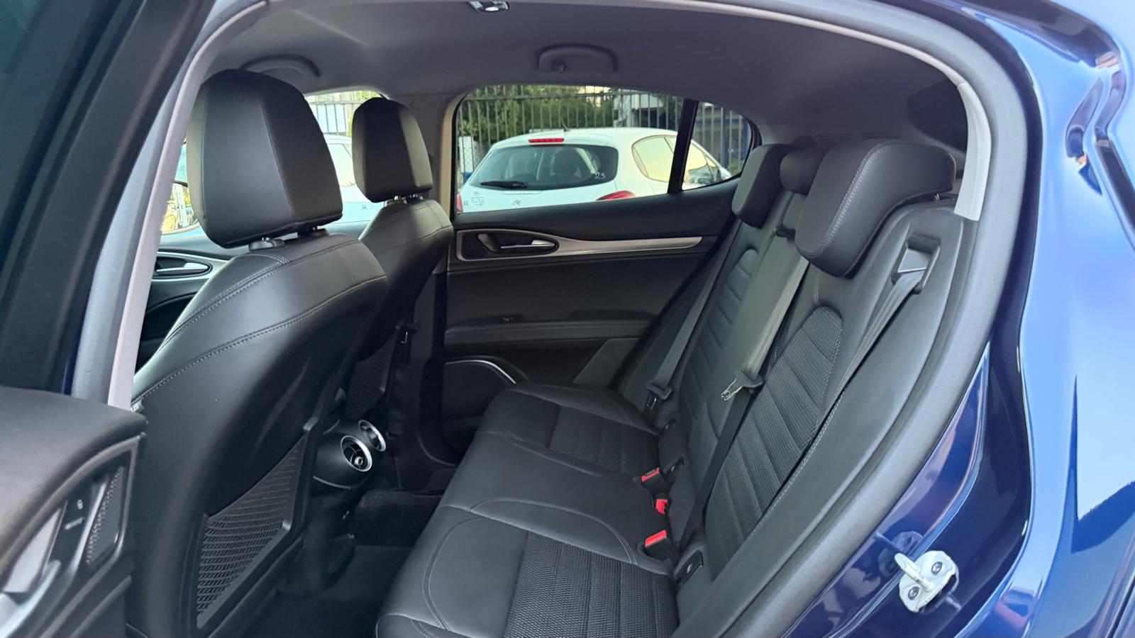 Alfa Romeo Stelvio 2.2 Turbodiesel 190 CV AT8 Q4 Sprint