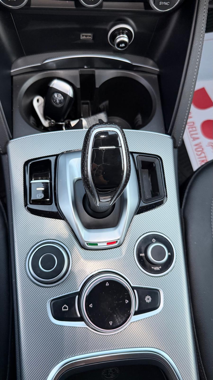 Alfa Romeo Stelvio 2.2 Turbodiesel 190 CV AT8 Q4 Sprint