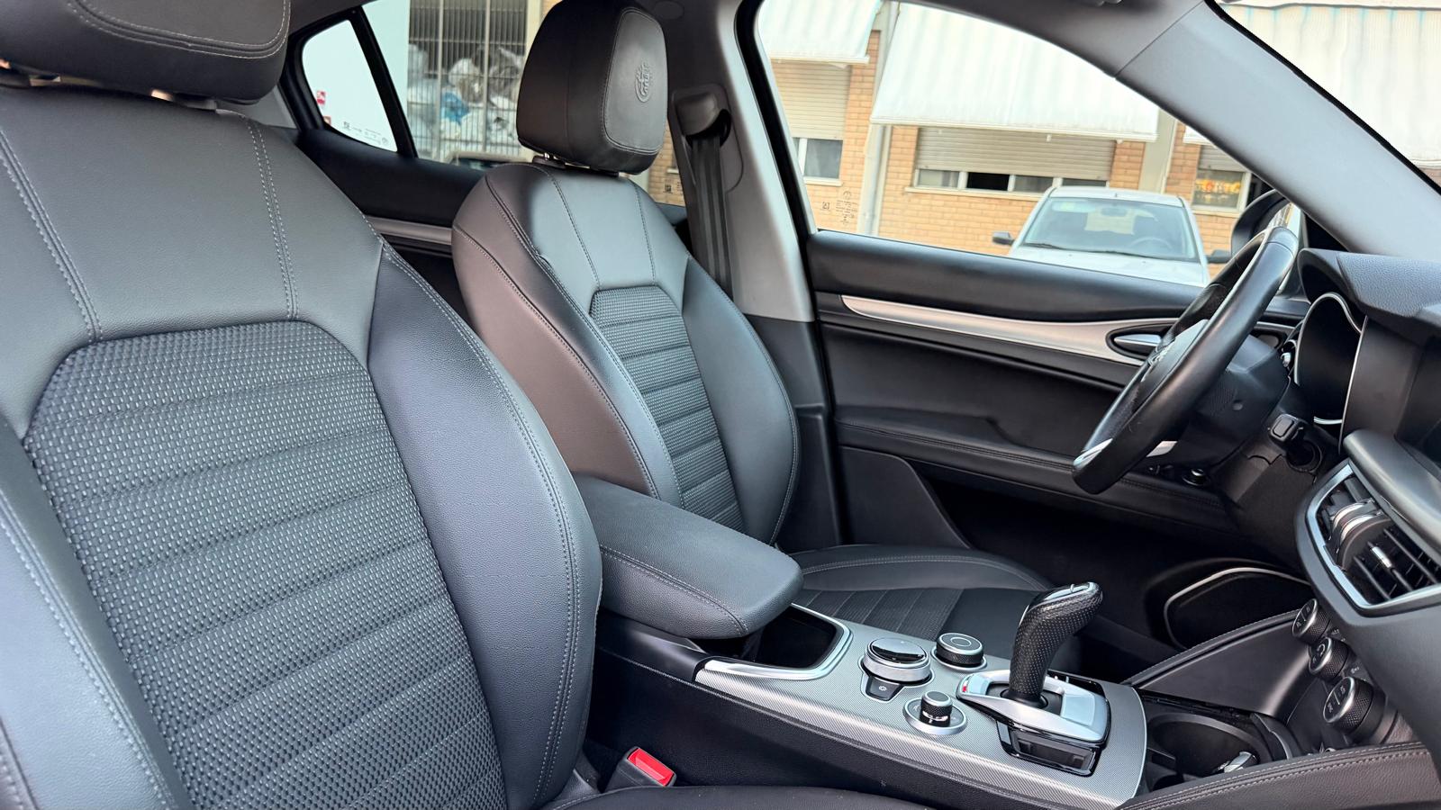 Alfa Romeo Stelvio 2.2 Turbodiesel 190 CV AT8 Q4 Sprint