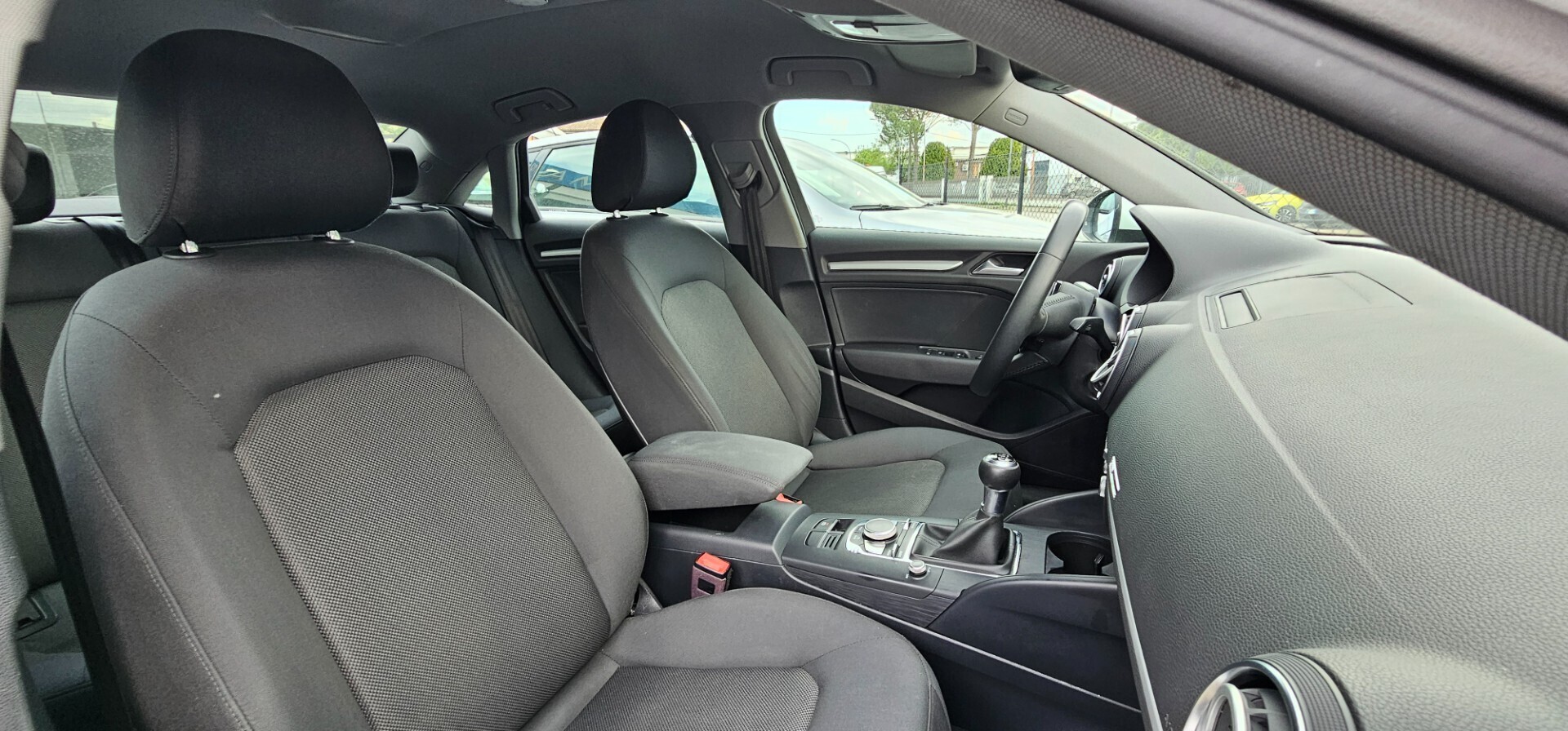 Audi A3 Sedan 30 TDI Admired