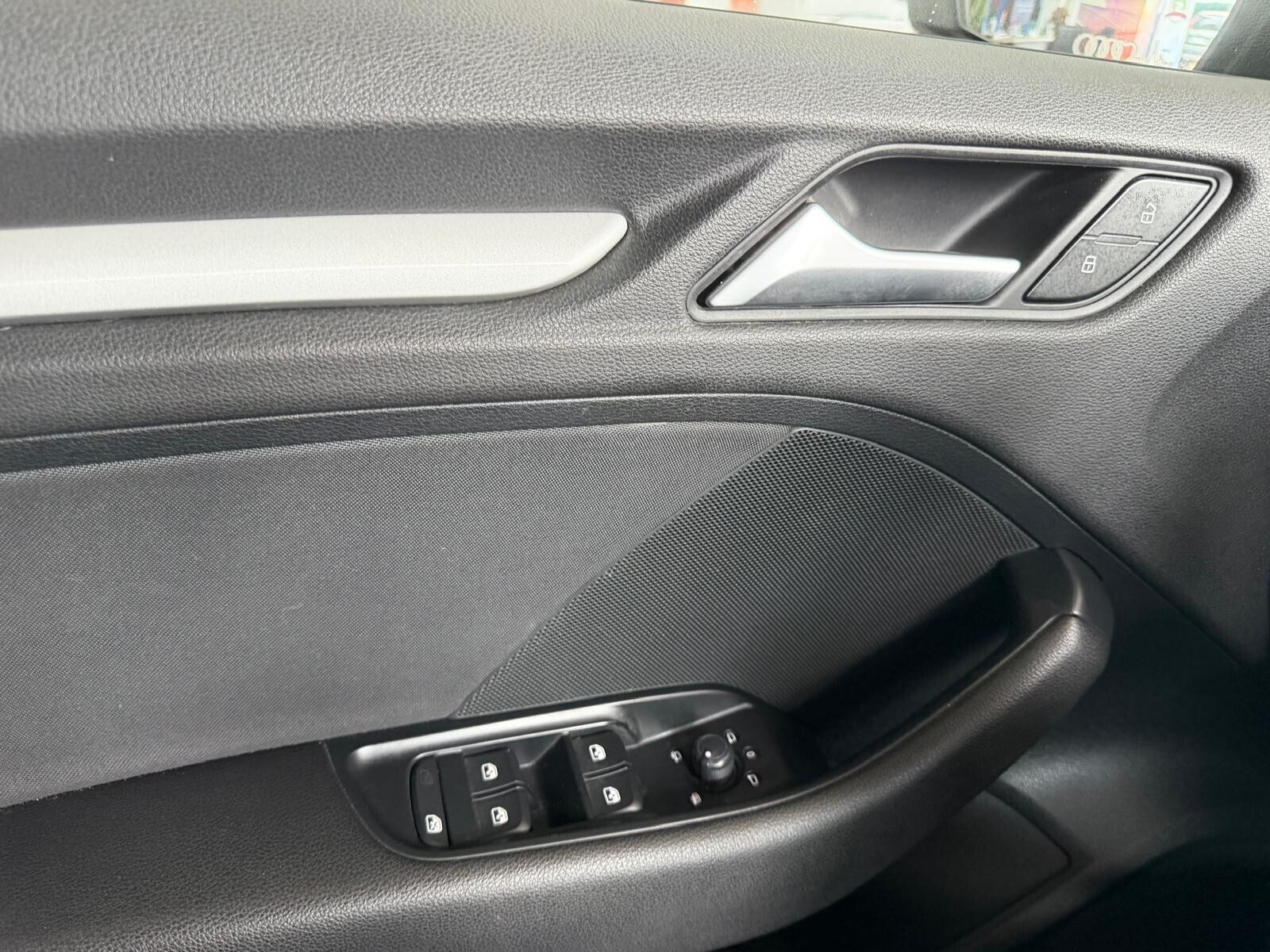 Audi A3 Sedan 30 TDI Admired