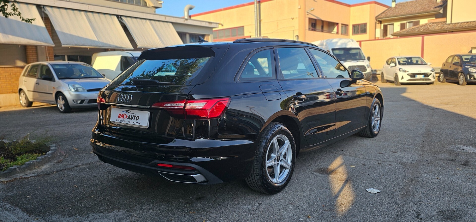 Audi A4 Avant 35 TDI/163 CV S tronic line edition