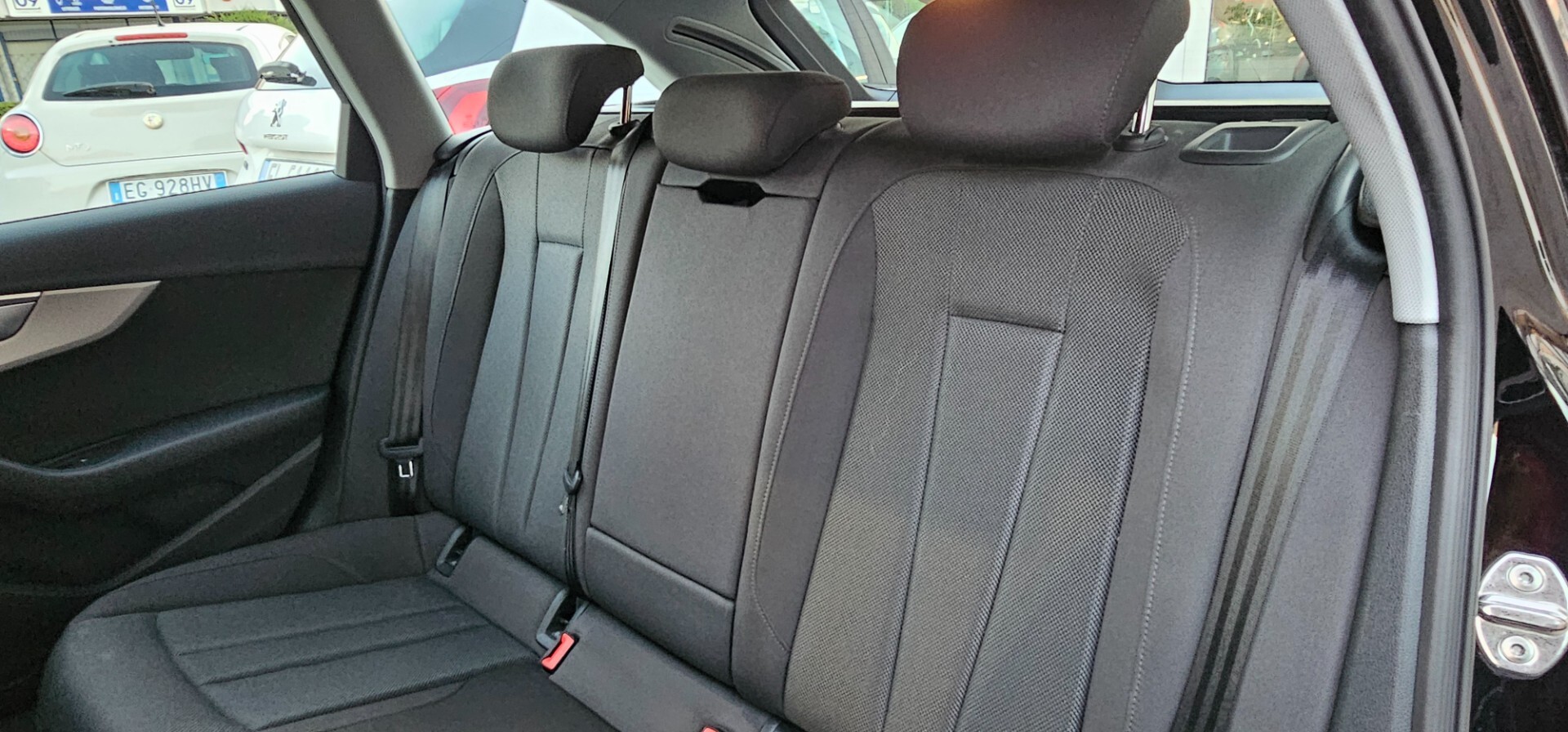 Audi A4 Avant 35 TDI/163 CV S tronic line edition