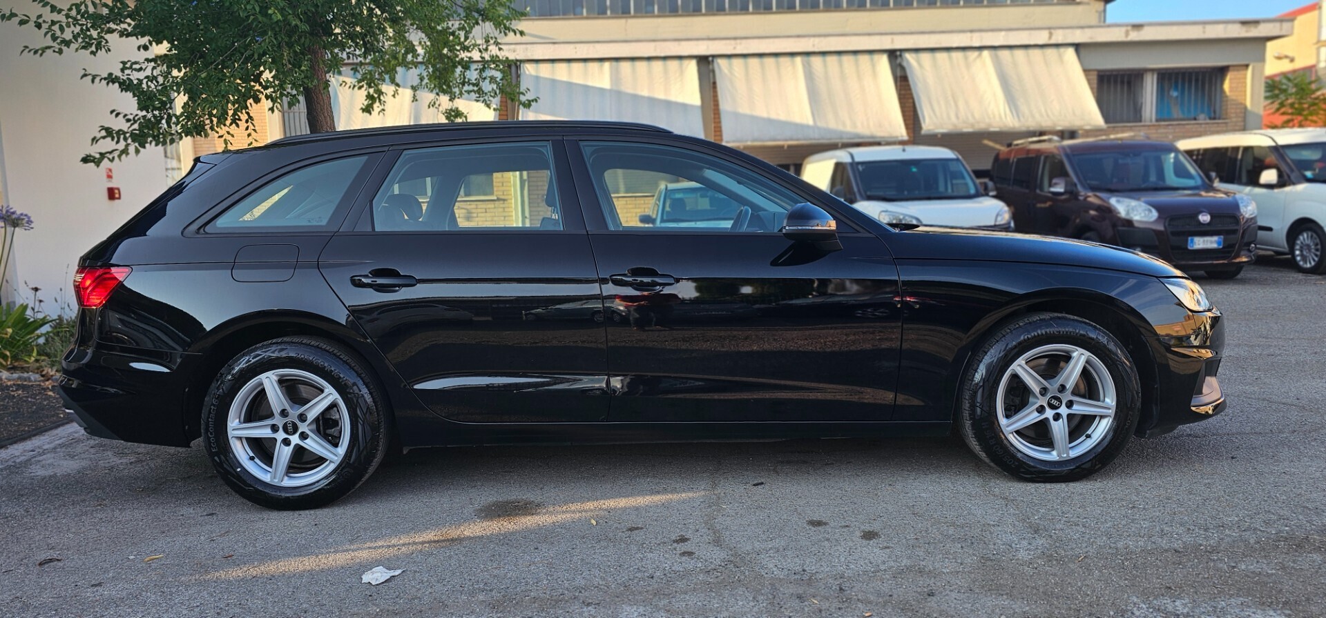 Audi A4 Avant 35 TDI/163 CV S tronic line edition