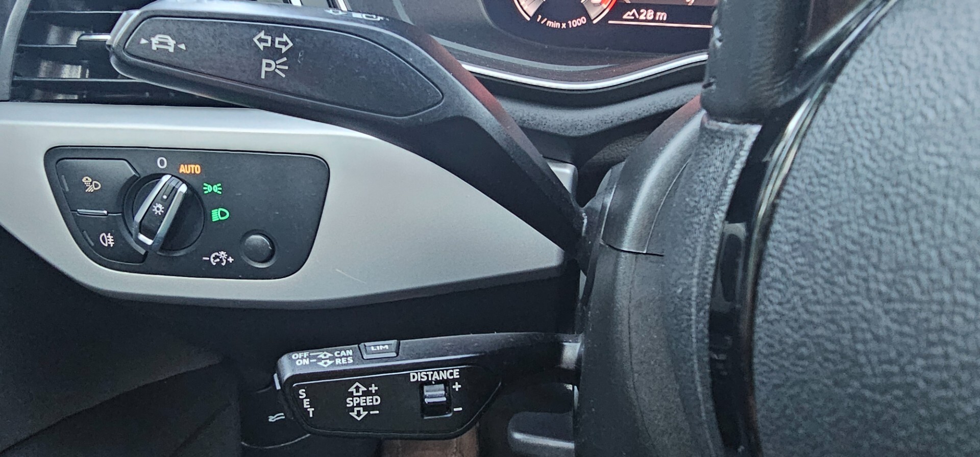 Audi A4 Avant 40 TDI quattro S tronic Business