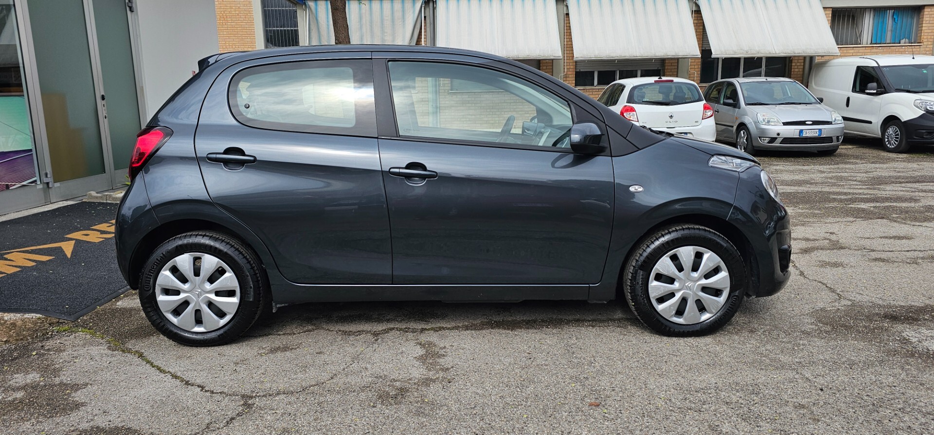 Citroen C1 VTi 68 CV 5 p. Shine SOLO 18000 KM