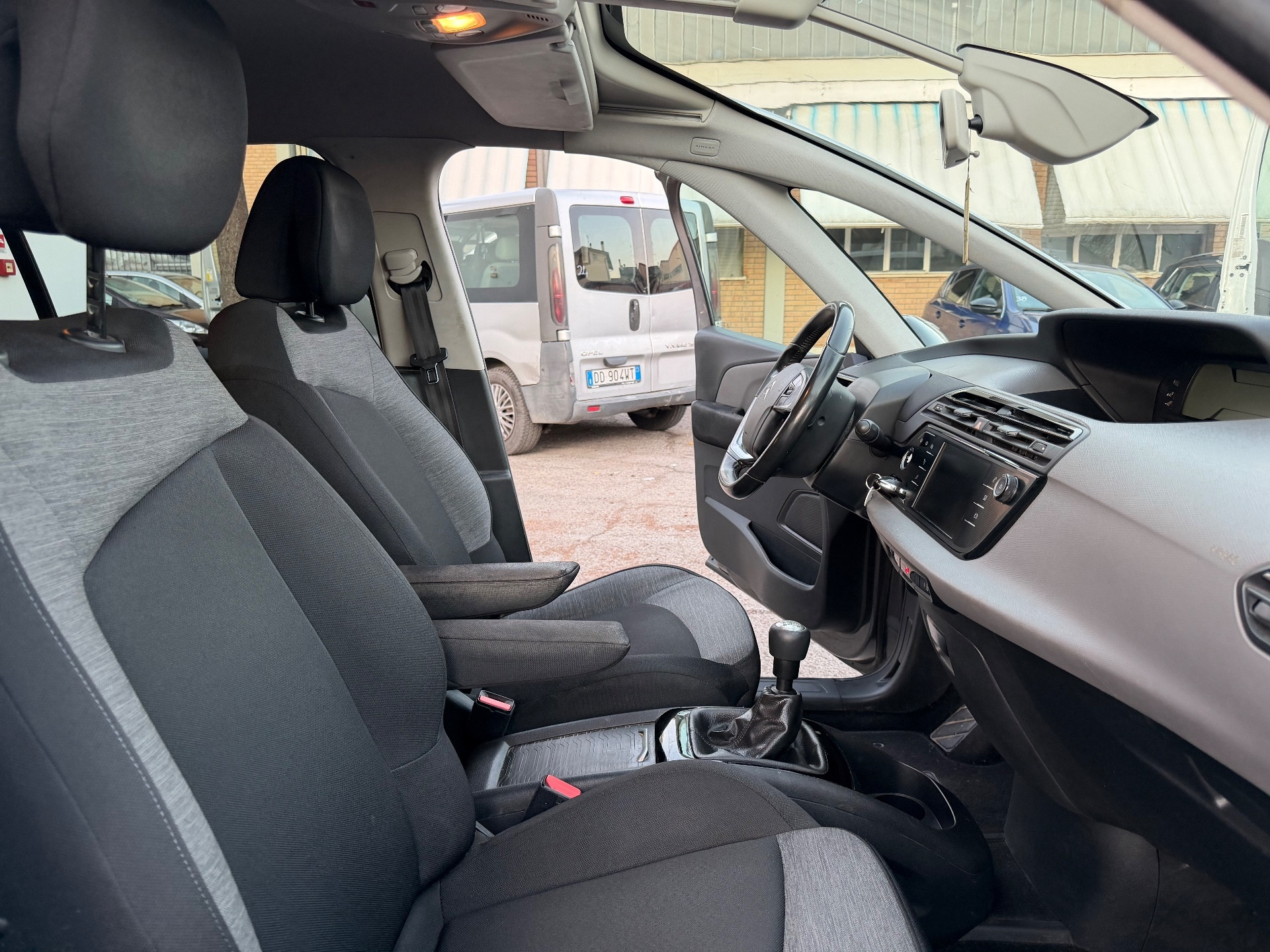 Citroen C4 Picasso 7 POSTI