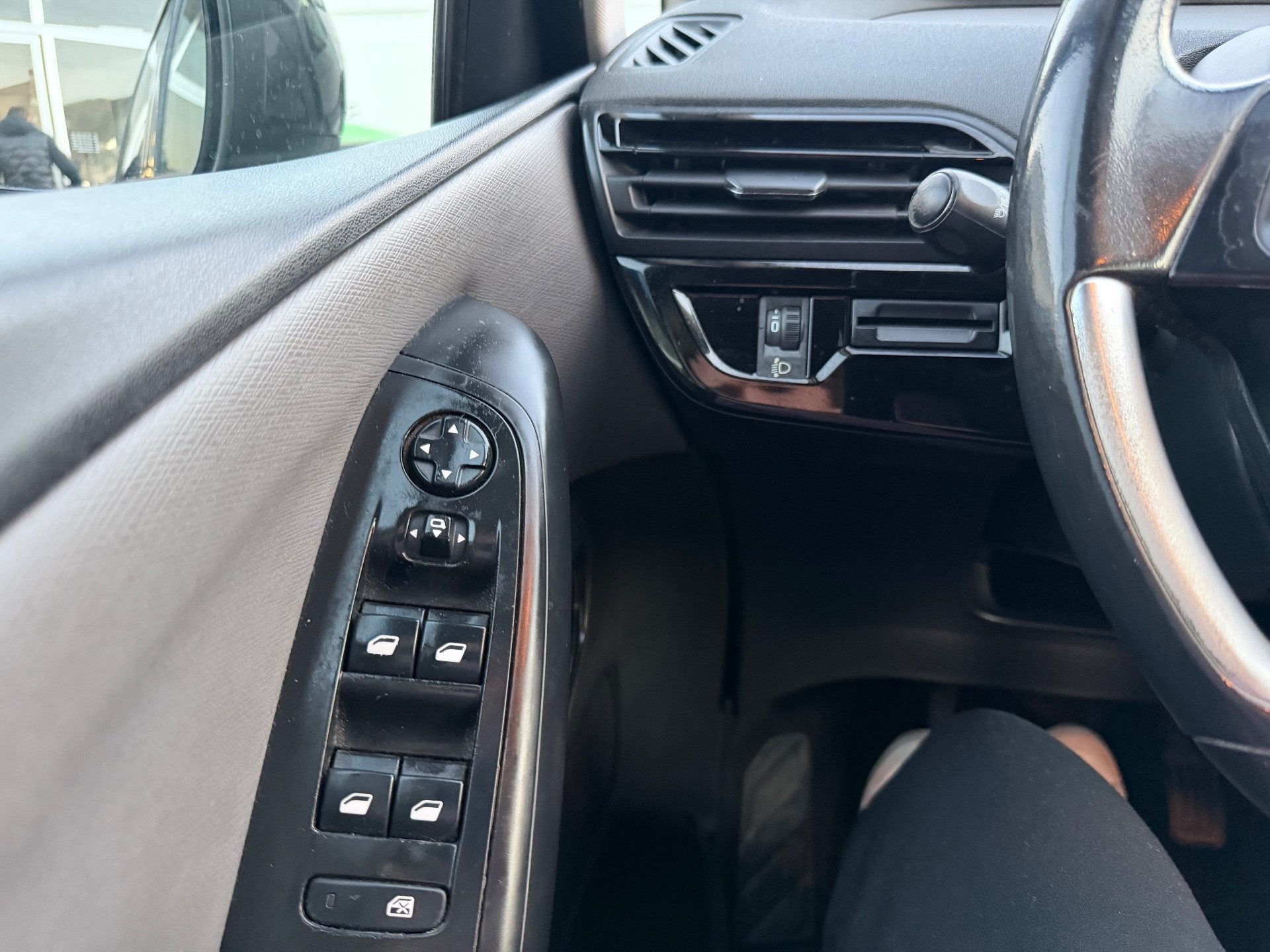 Citroen C4 Picasso 7 POSTI