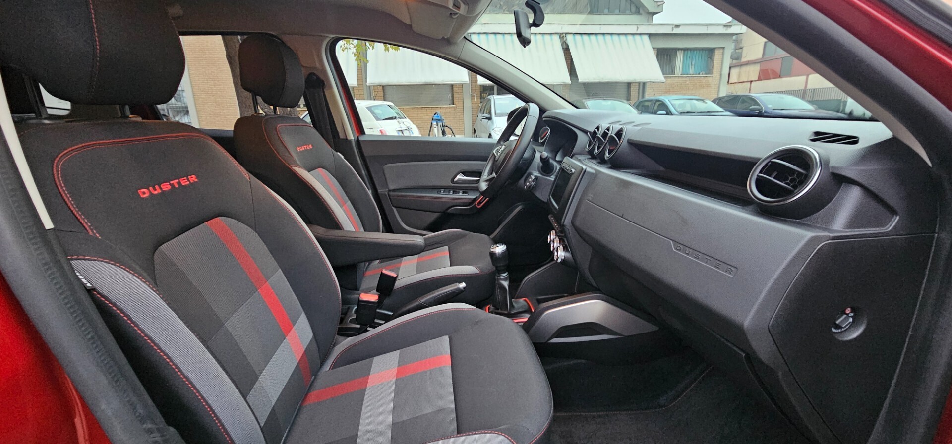 Dacia Duster 1.6 SCe GPL 4x2 Techroad