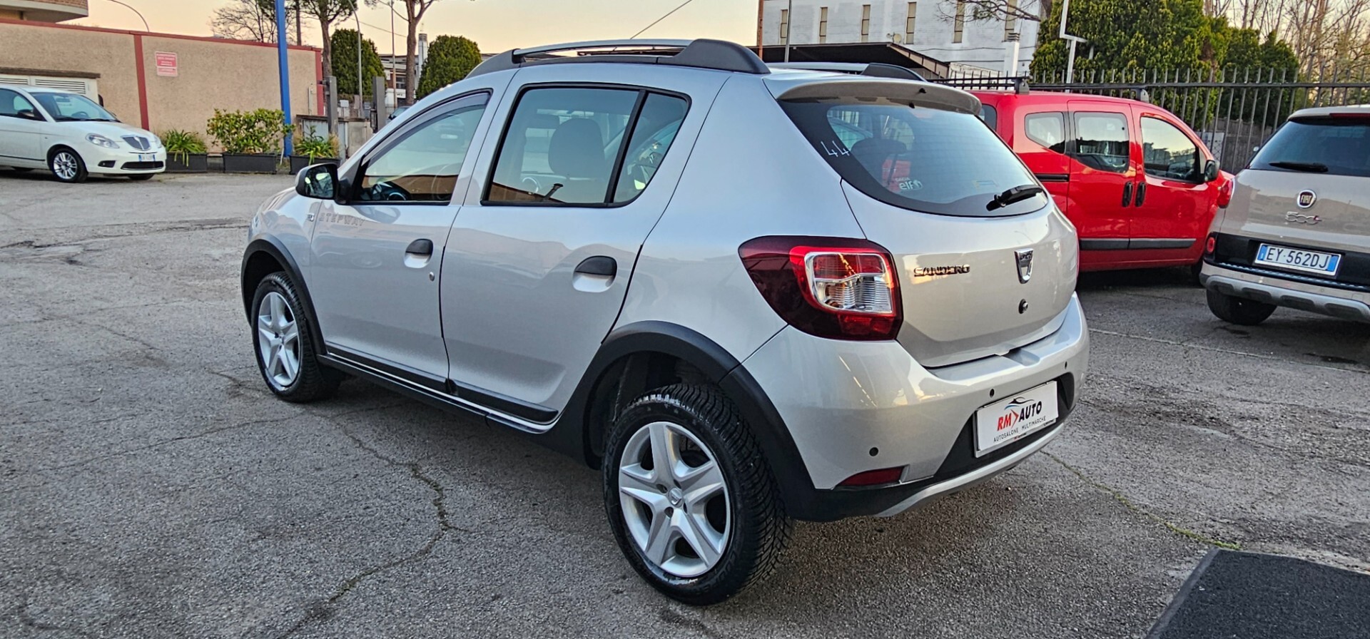 Dacia Sandero 0.9 TCe 90CV Lauréate Solo 64000 KM
