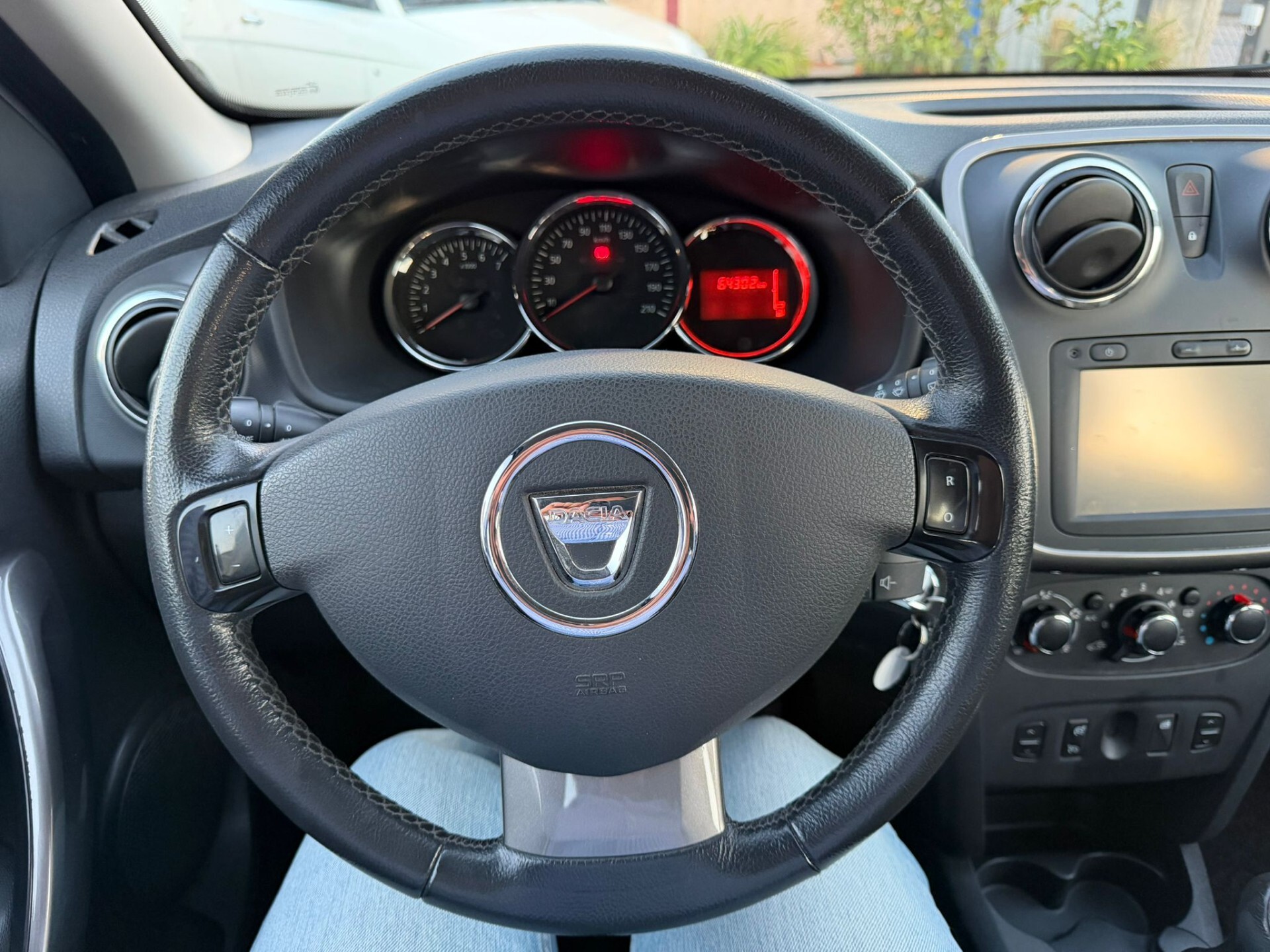 Dacia Sandero 0.9 TCe 90CV Lauréate Solo 64000 KM