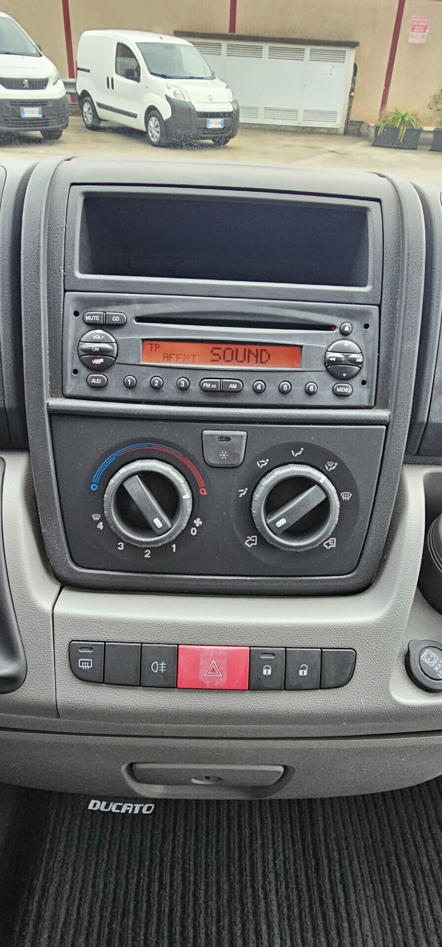 Fiat Ducato 2.3 MJT 12O CV Panorama 9 posti
