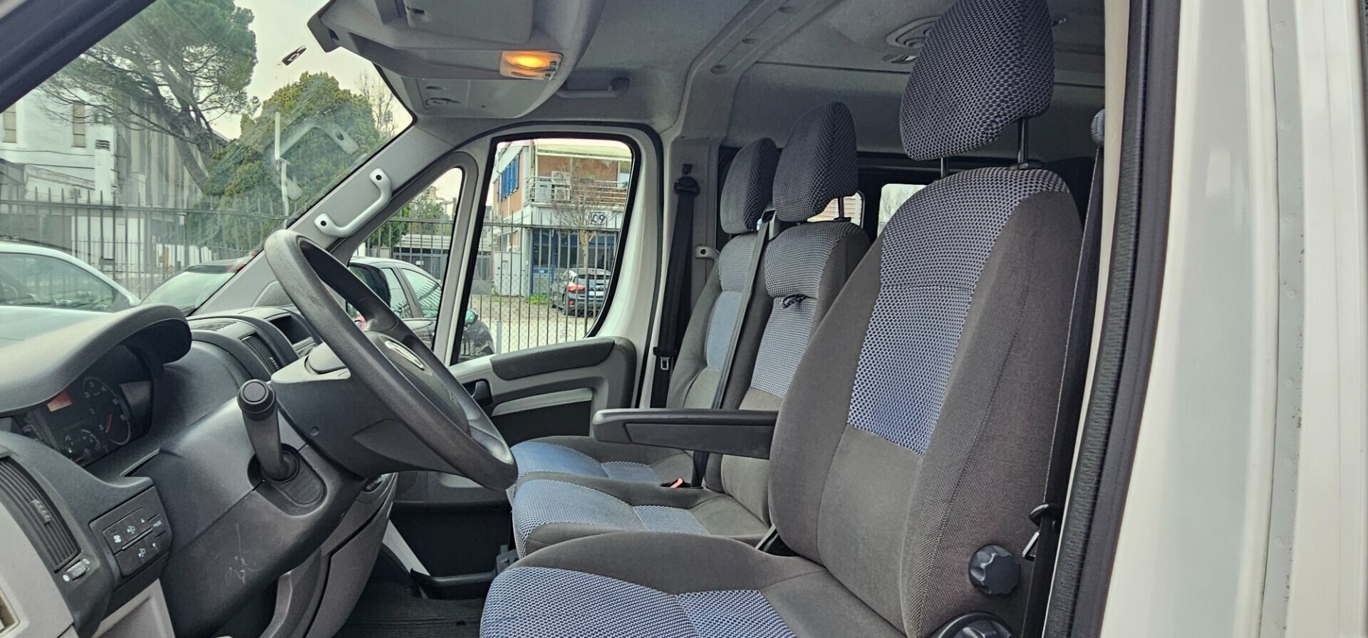 Fiat Ducato 2.3 MJT 12O CV Panorama 9 posti