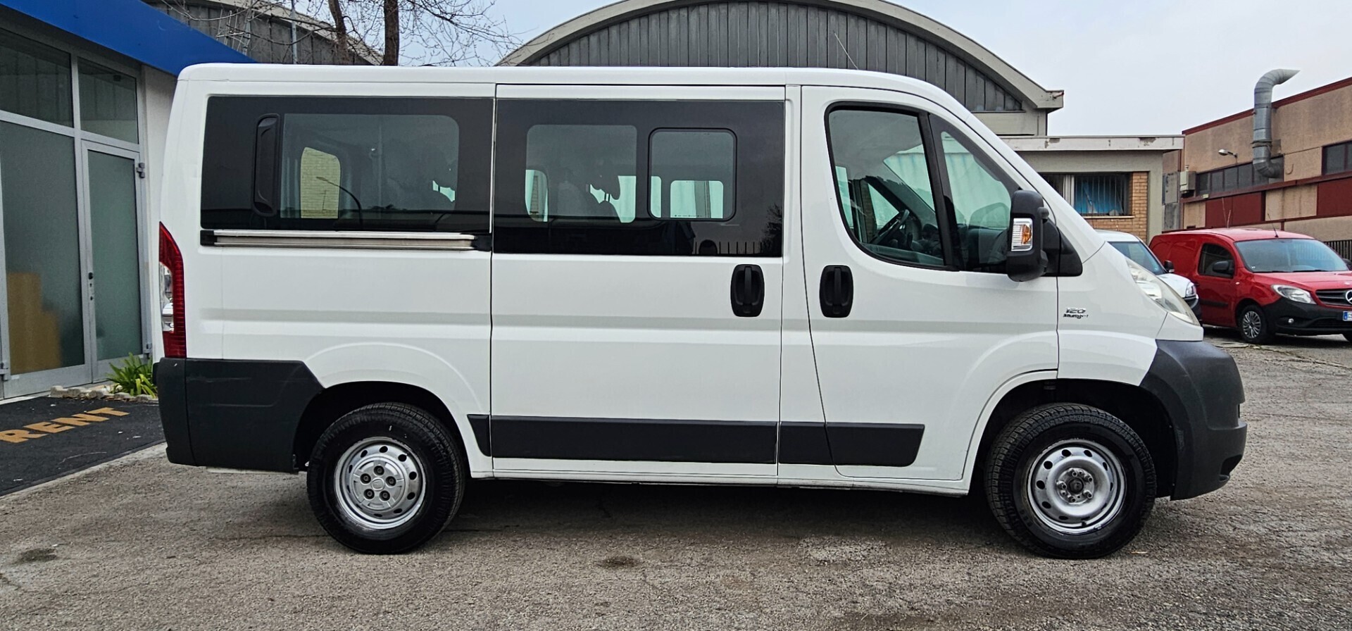 Fiat Ducato 2.3 MJT 12O CV Panorama 9 posti