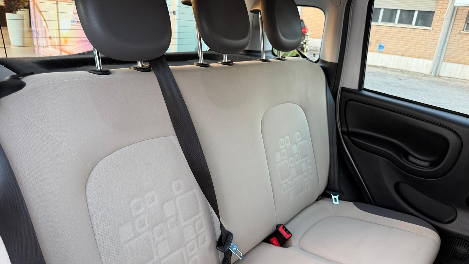 Fiat Panda 0.9 TwinAir Turbo Natural Power Lounge