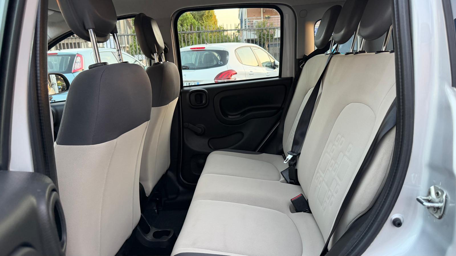 Fiat Panda 0.9 TwinAir Turbo Natural Power Lounge