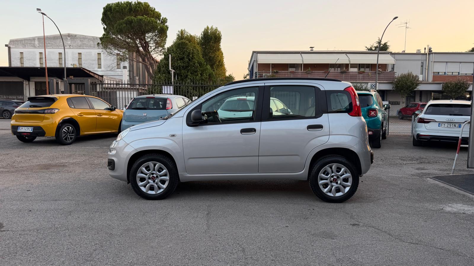 Fiat Panda 0.9 TwinAir Turbo Natural Power Lounge