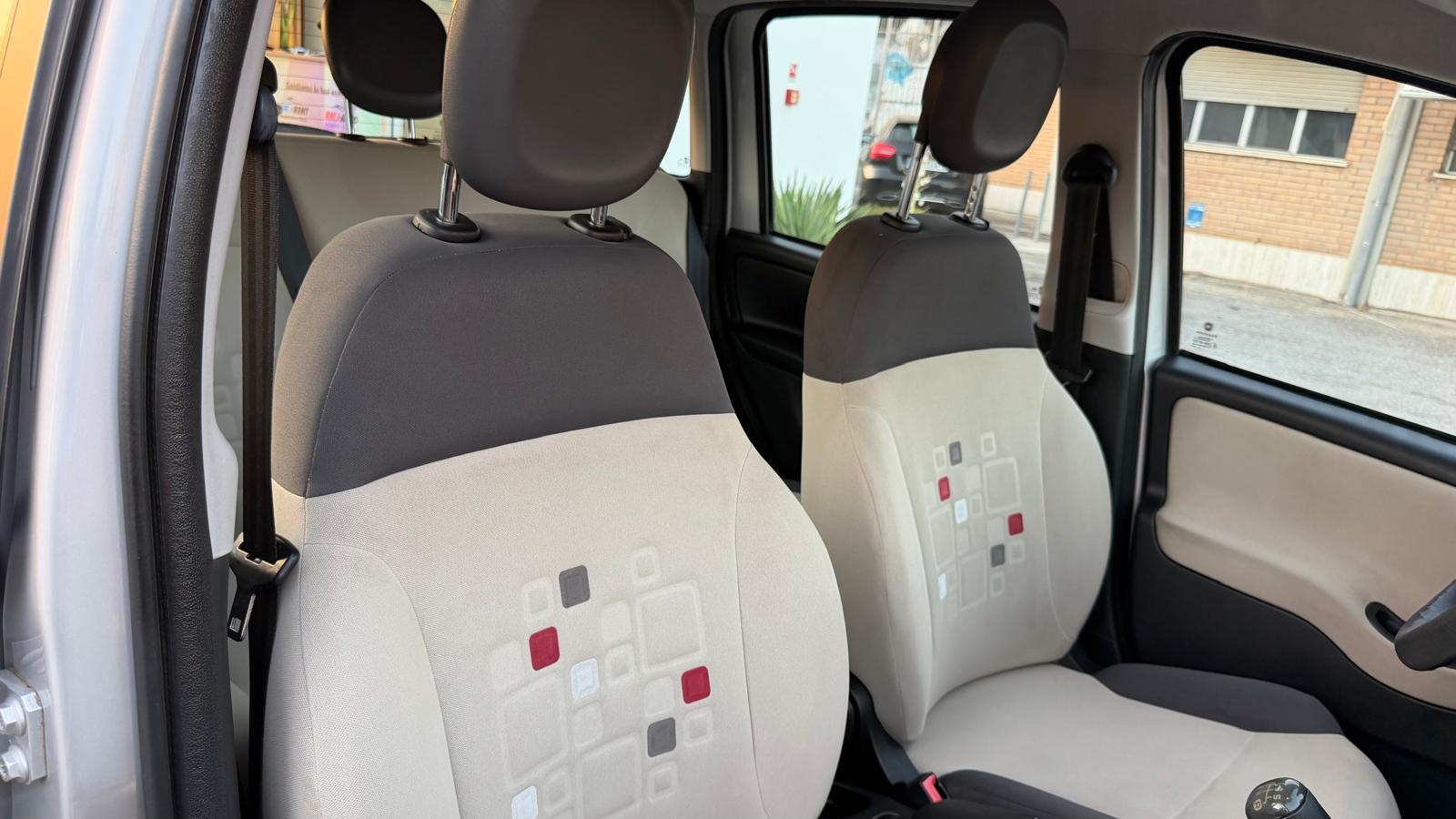 Fiat Panda 0.9 TwinAir Turbo Natural Power Lounge