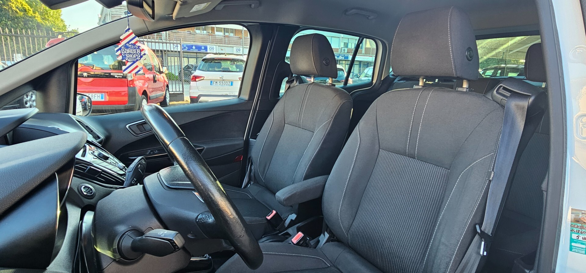 Ford B-Max 1.5 TDCi 75 CV Business Titanium