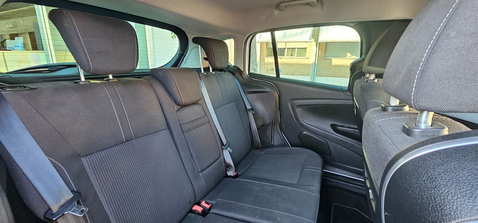 Ford B-Max 1.5 TDCi 75 CV Business Titanium