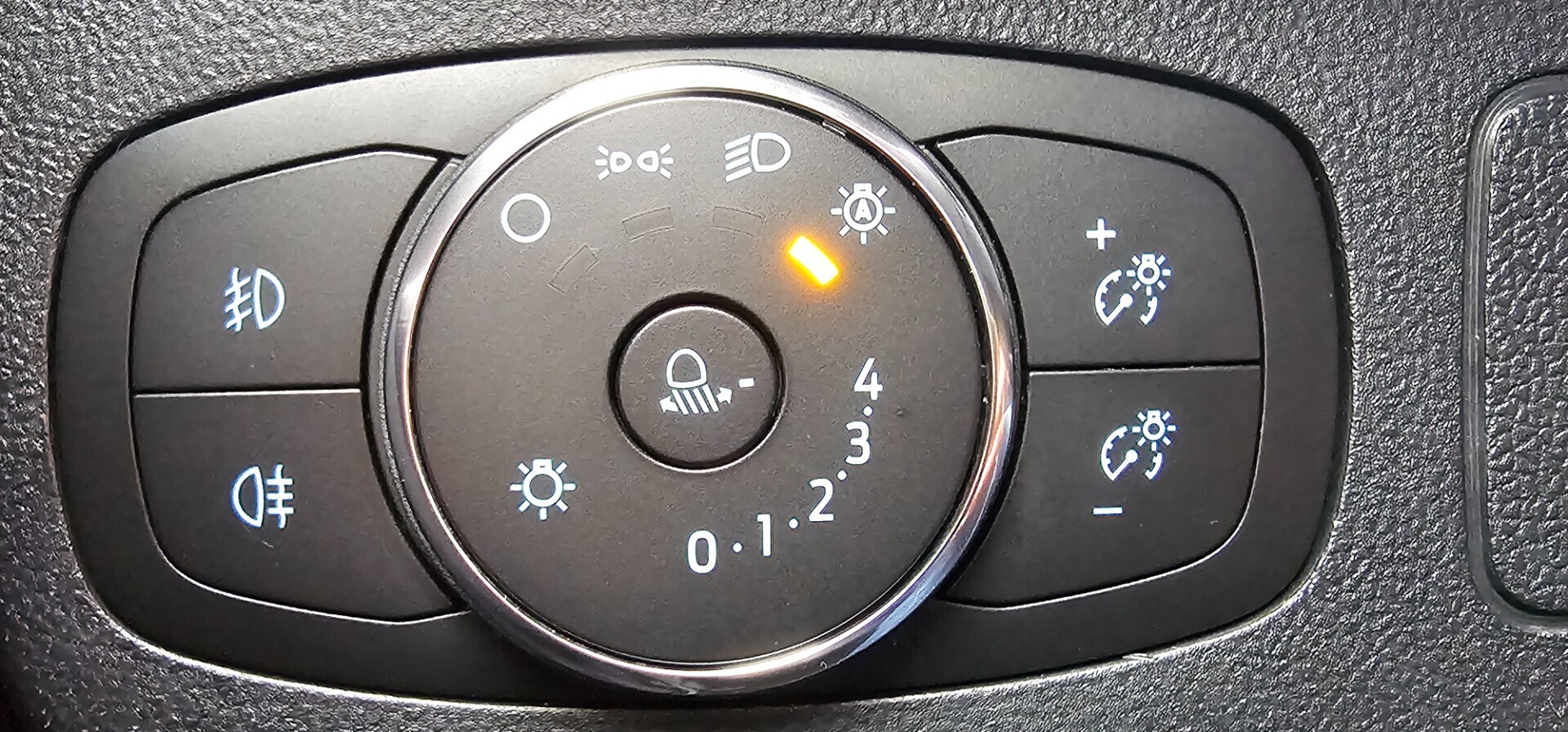 Ford Puma 1.0 ecobost ibrid ST-Line