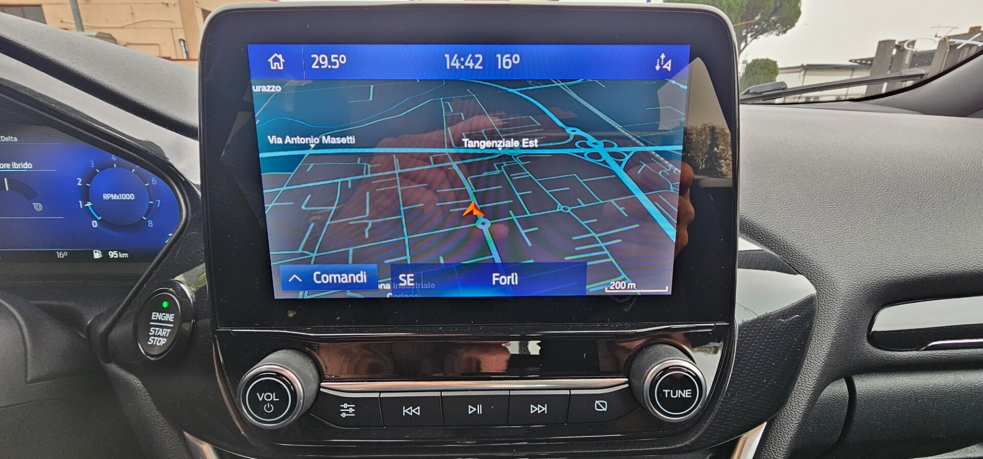 Ford Puma 1.0 ecobost ibrid ST-Line