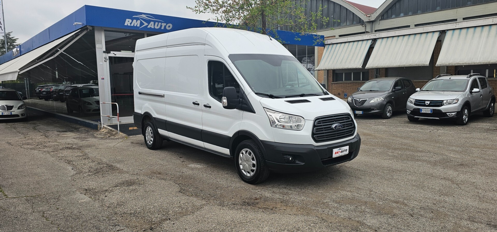 Ford Transit 330 2.0 TDCi EcoBlue 170CV Furgone