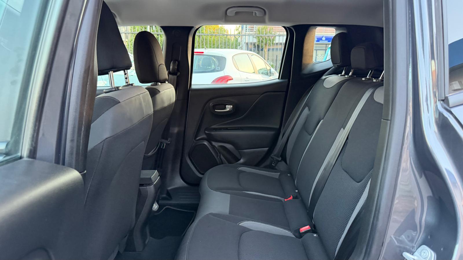 Jeep Renegade 1.6 Mjt 130 CV SOLO 35.000