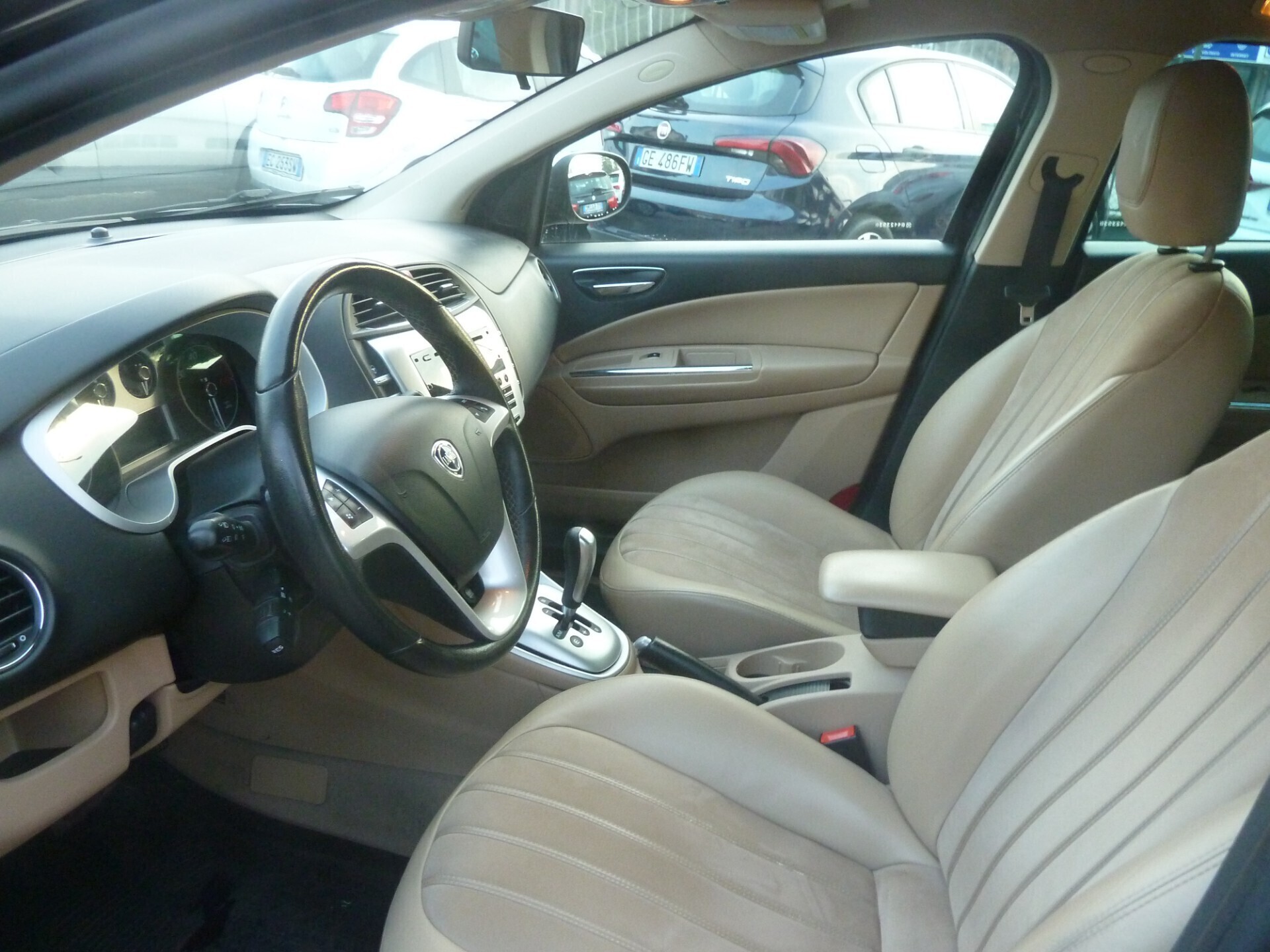 Lancia Delta 1.6 MTJ DPF 120CV Selectronic