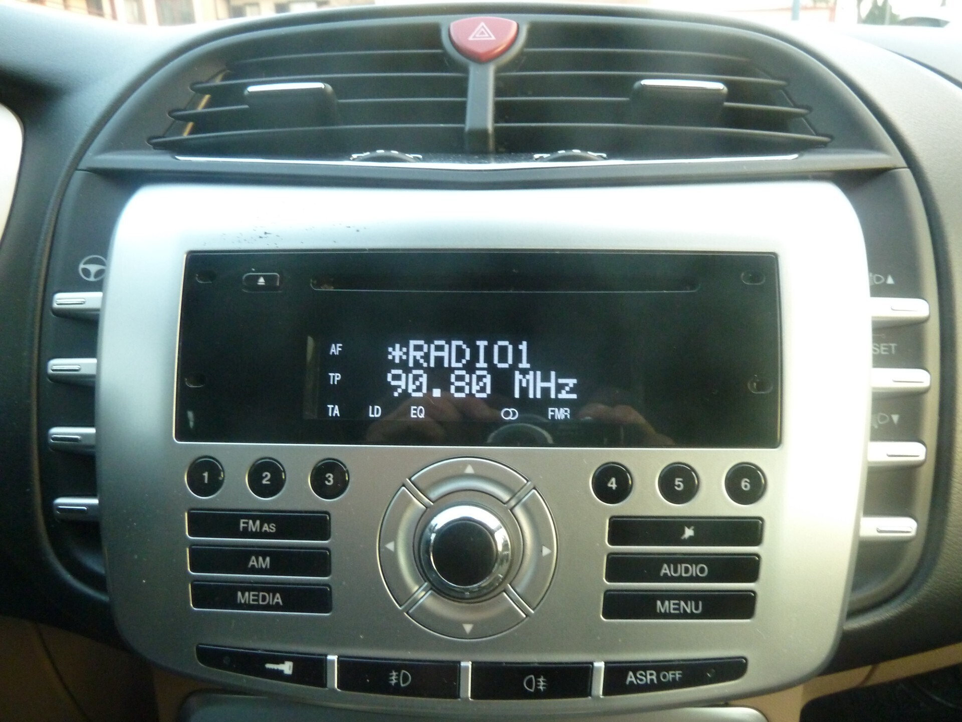 Lancia Delta 1.6 MTJ DPF 120CV Selectronic