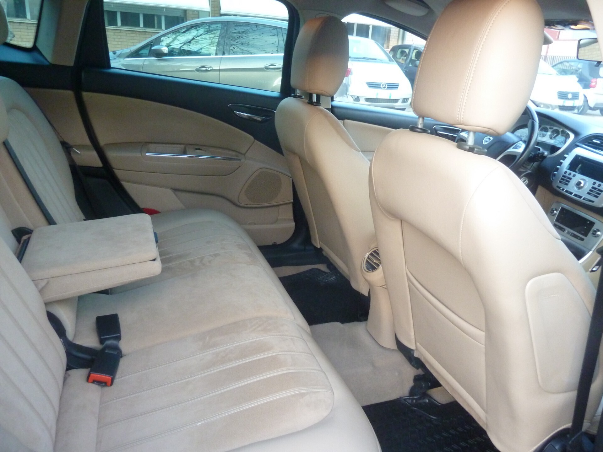 Lancia Delta 1.6 MTJ DPF 120CV Selectronic