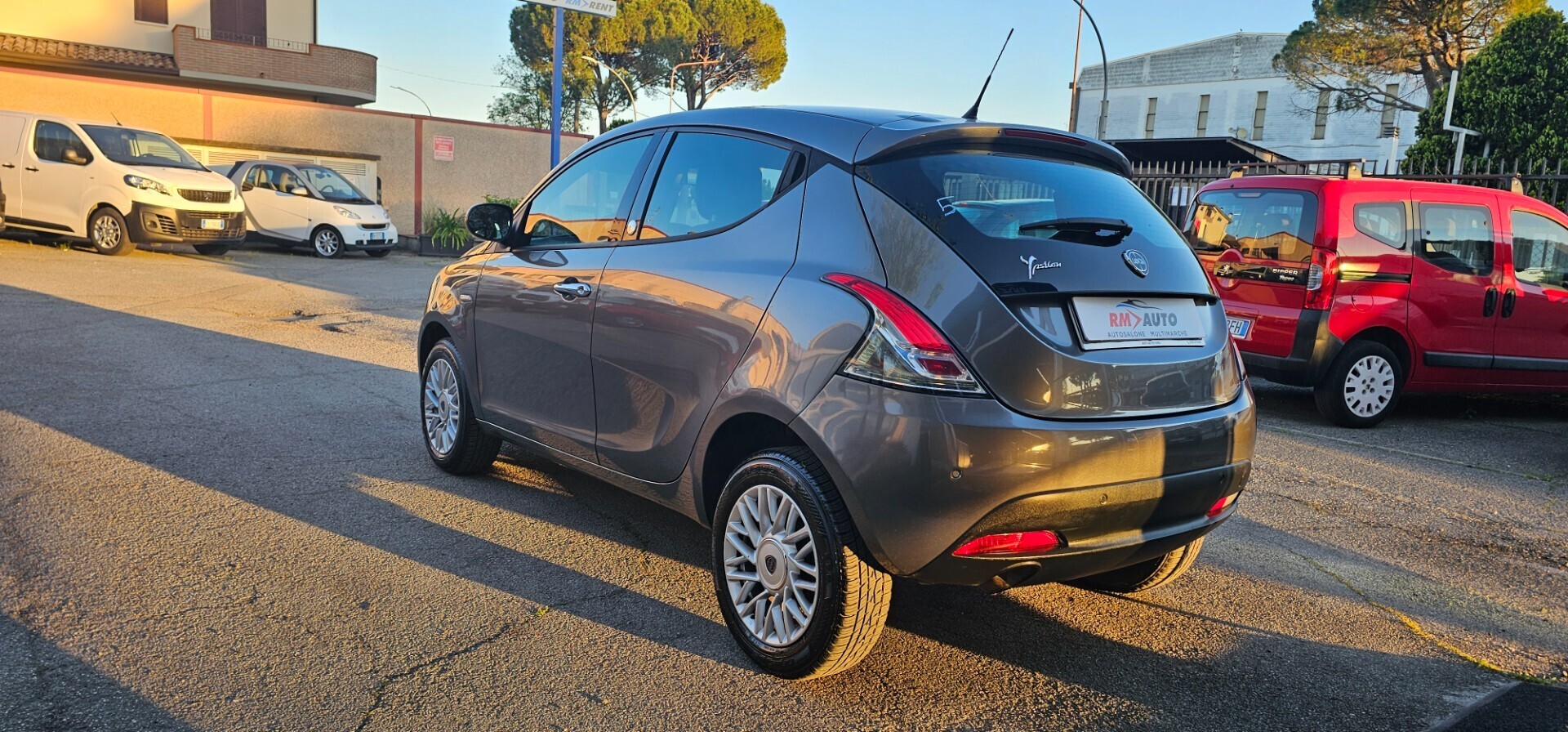 Lancia Ypsilon 0.9 TwinAir 85 CV Metano Ecochic