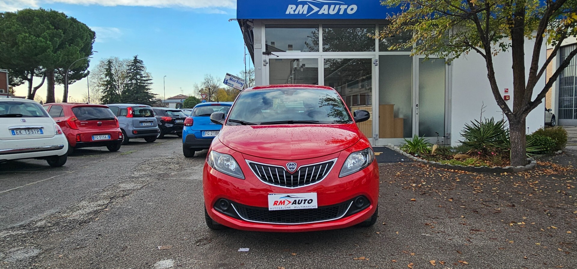 Lancia Ypsilon 1.0 benzina Hybrid