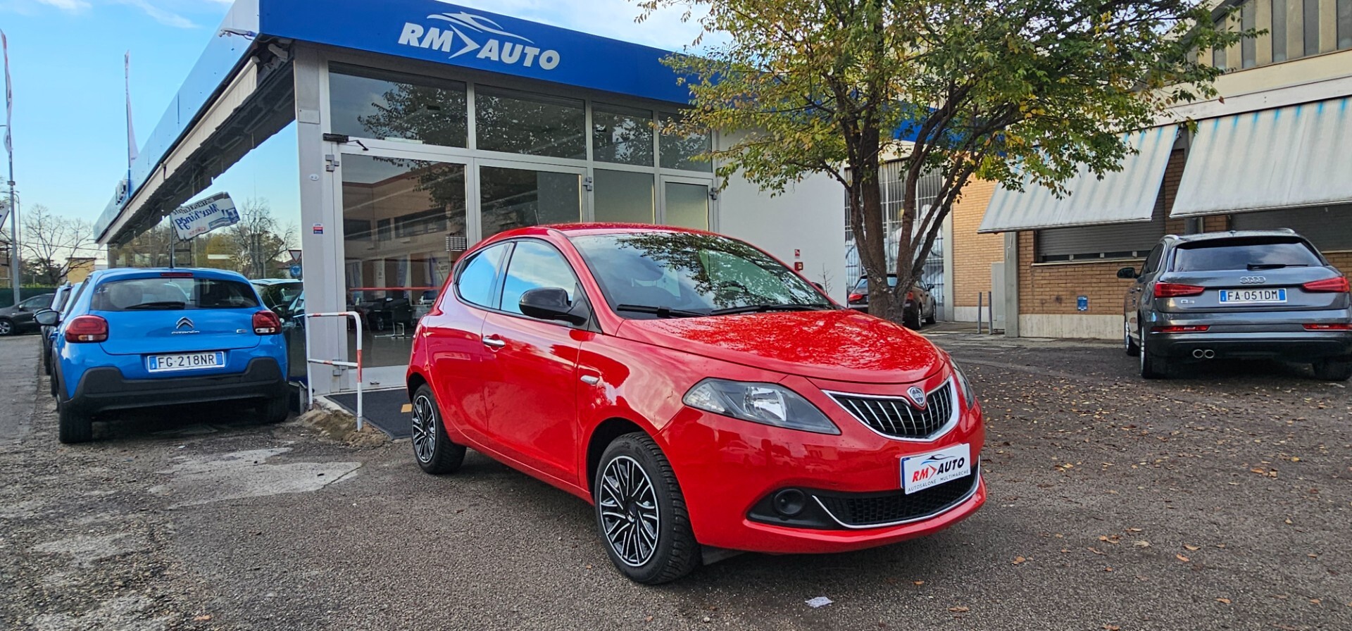 Lancia Ypsilon 1.0 benzina Hybrid