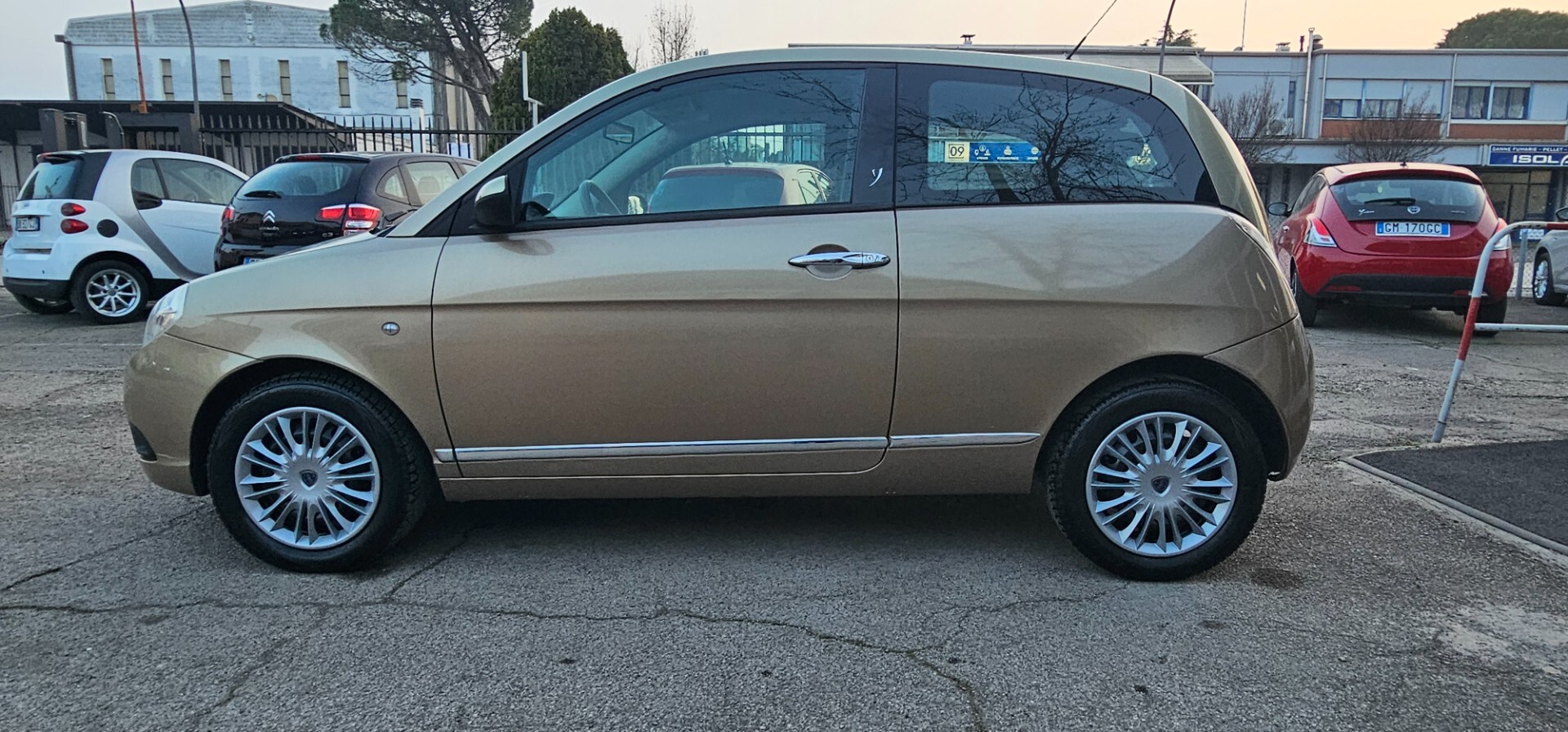 Lancia Ypsilon 1.2 Argento