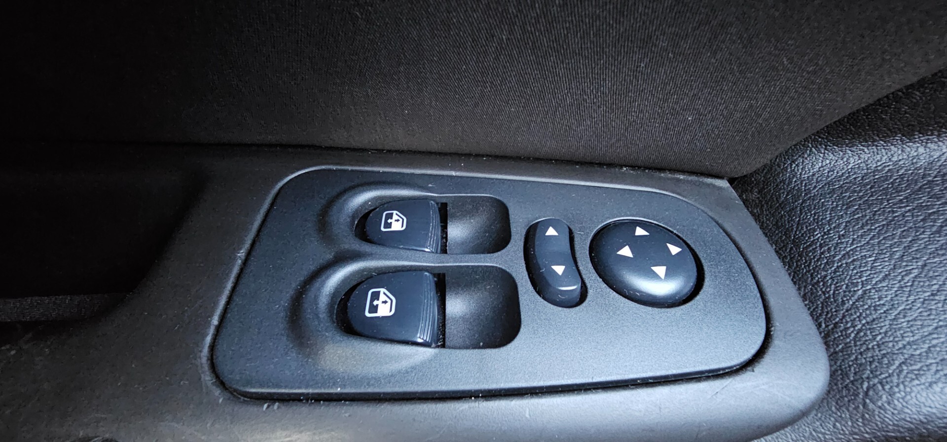 Lancia Ypsilon 1.2 Argento