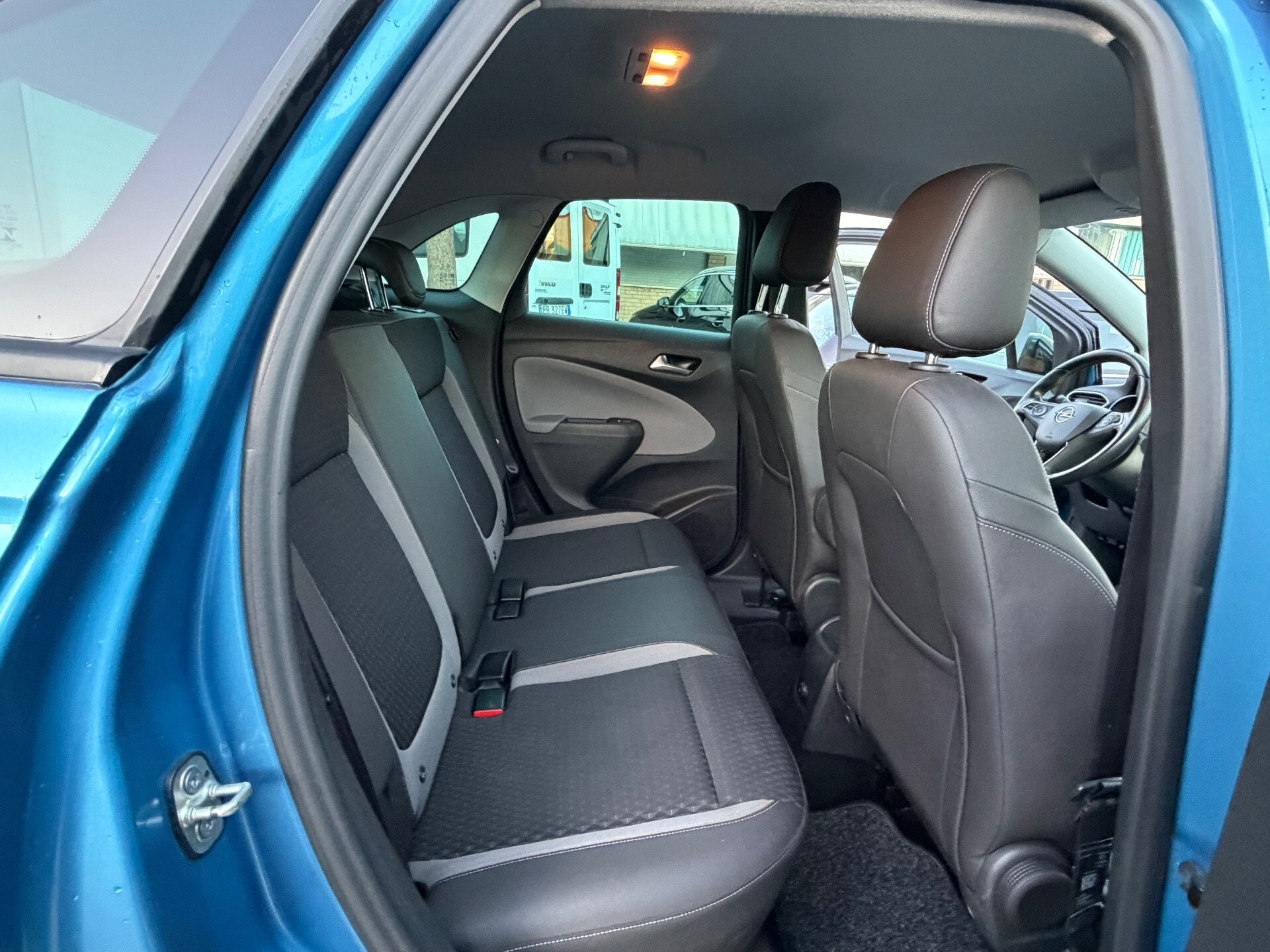 Opel Crossland X 1.6 Tdi 120 CV Solo 89000 Km