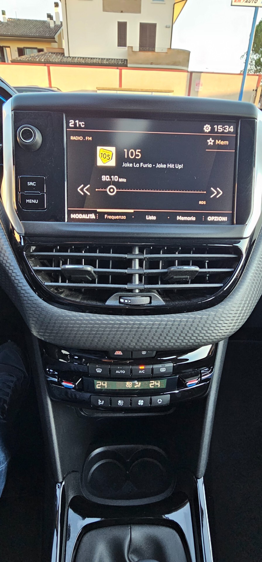 Peugeot 2008 1.6 diesel solo 89000 KM