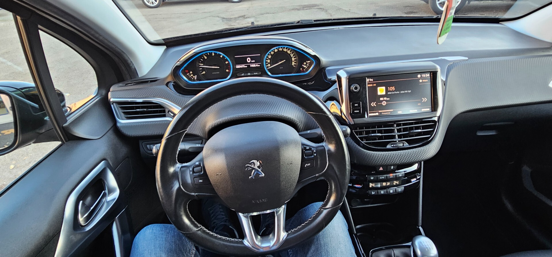 Peugeot 2008 1.6 diesel solo 89000 KM