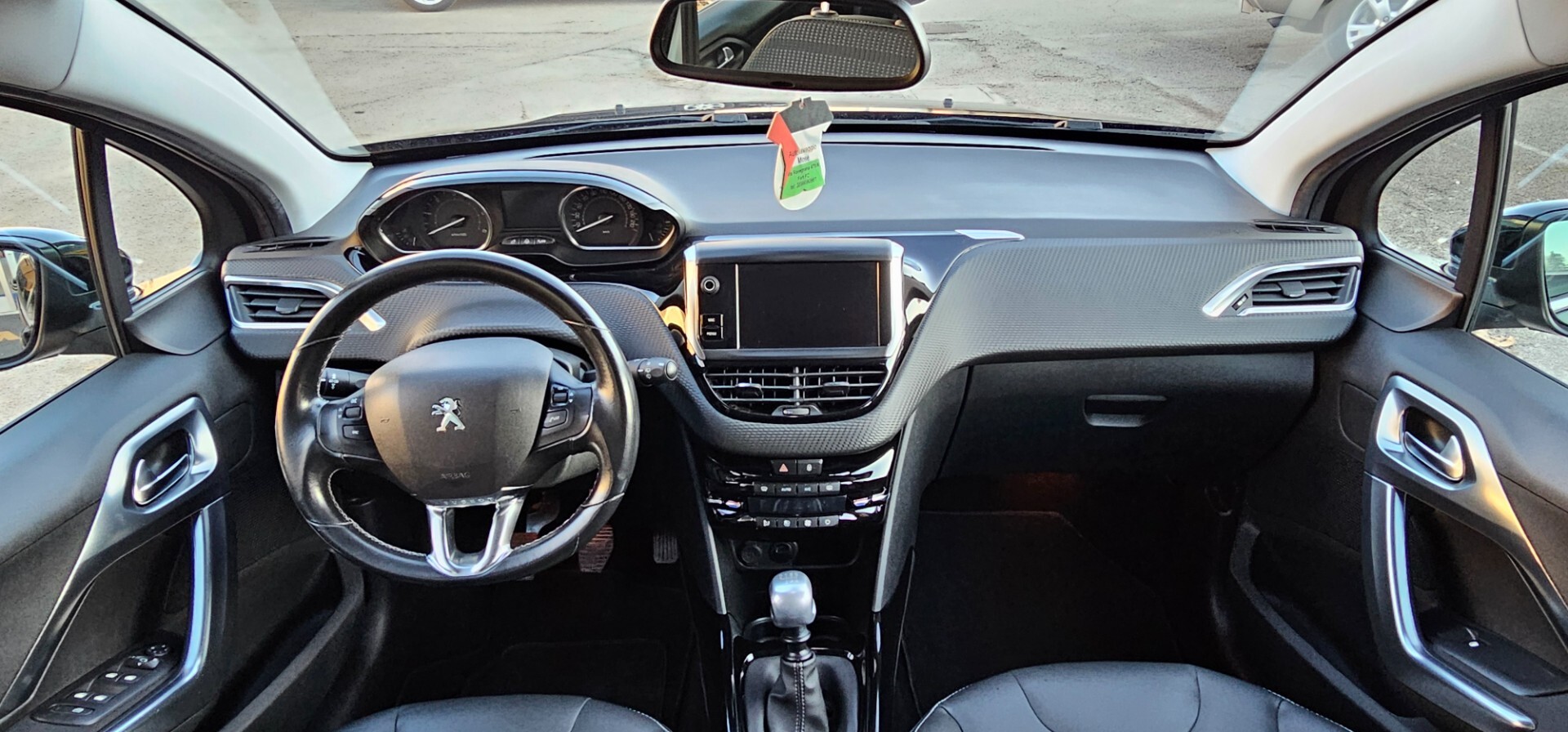 Peugeot 2008 1.6 diesel solo 89000 KM