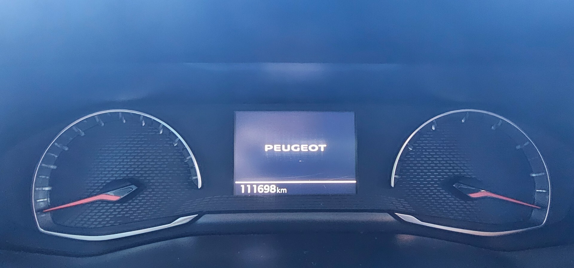 Peugeot 208 BlueHDi 100 Stop&Start 5 porte Allure