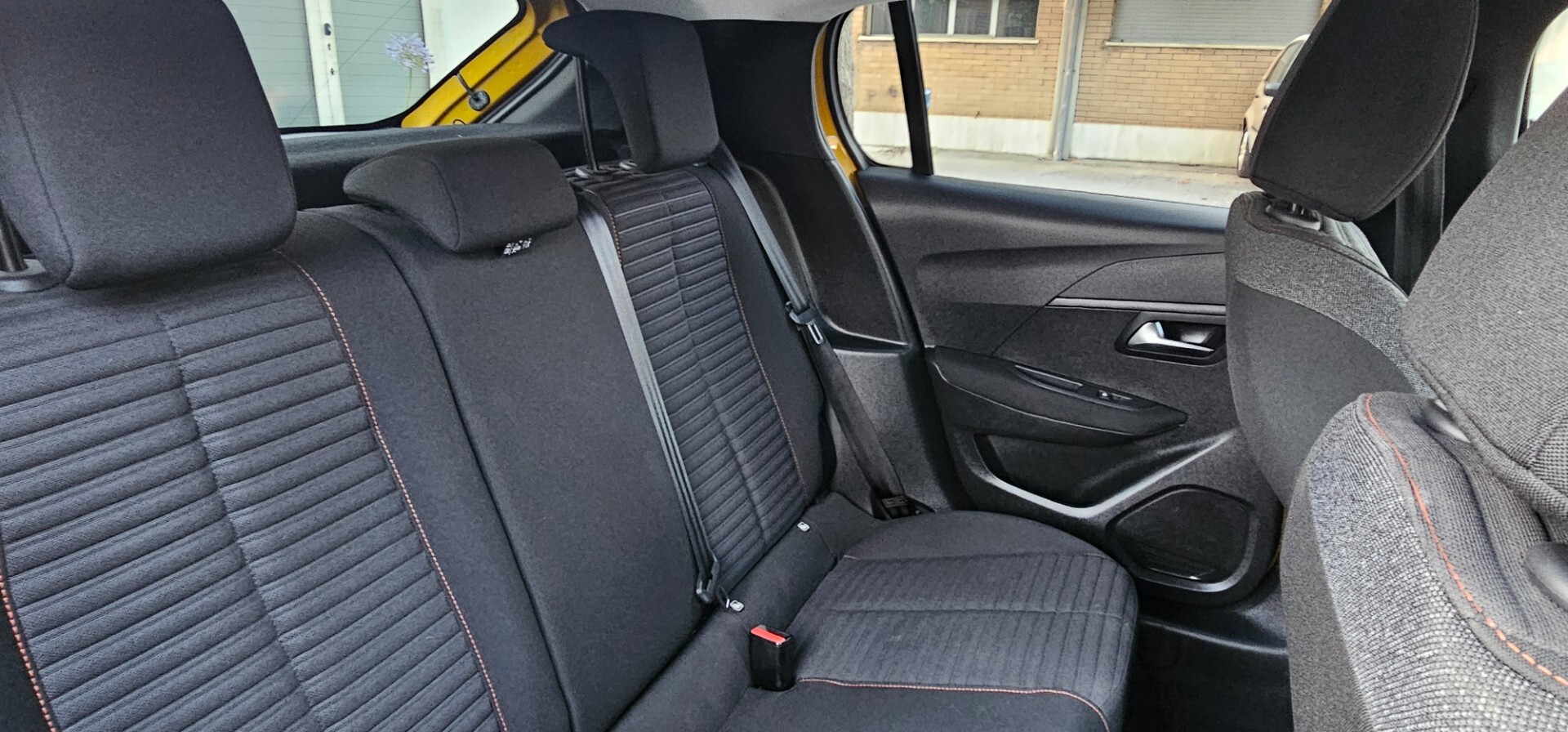 Peugeot 208 BlueHDi 100 Stop&Start 5 porte Allure