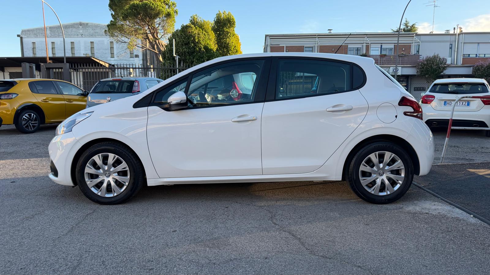 Peugeot 208 GT Line